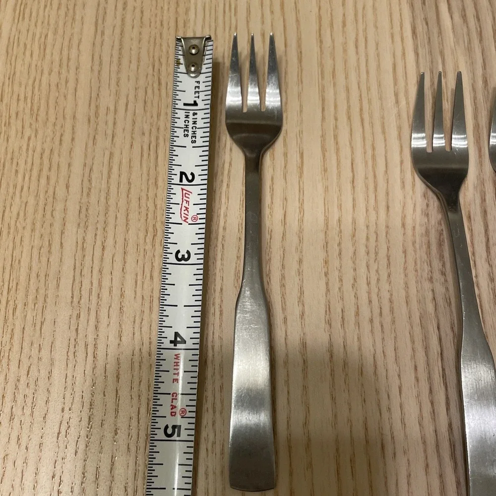 Lot of 5 Rogers stainless‎ steel demitasse forks Silvertone